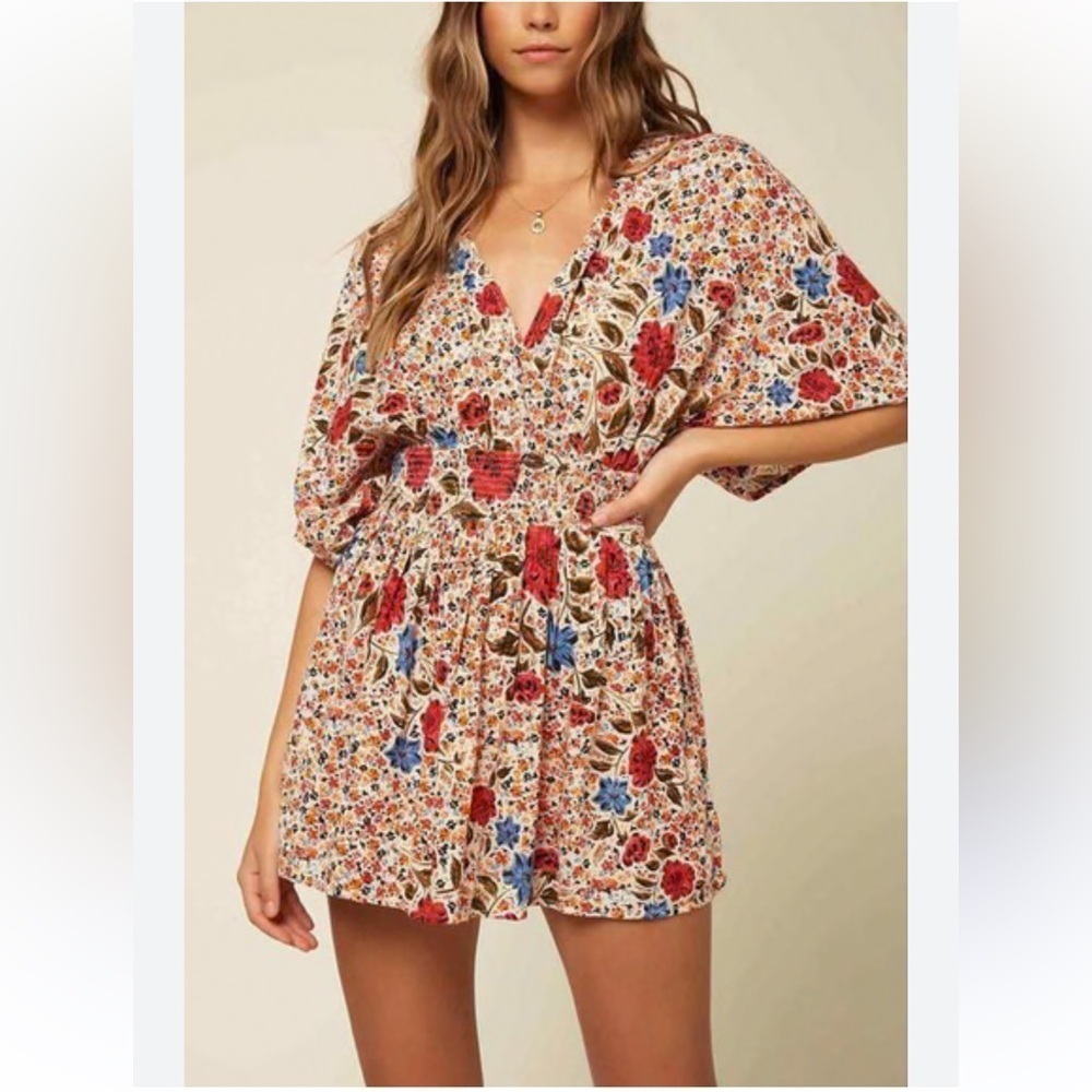 O'Neill amaze Floral shorts and wide sleeve Jumpsuit romper